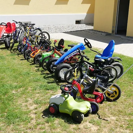 6 Апартаменты